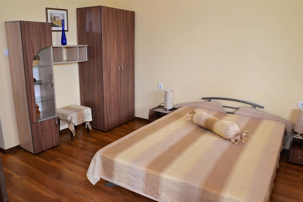 Park Hotel Djevana Gorna Orjachowica Pokój zdjęcie